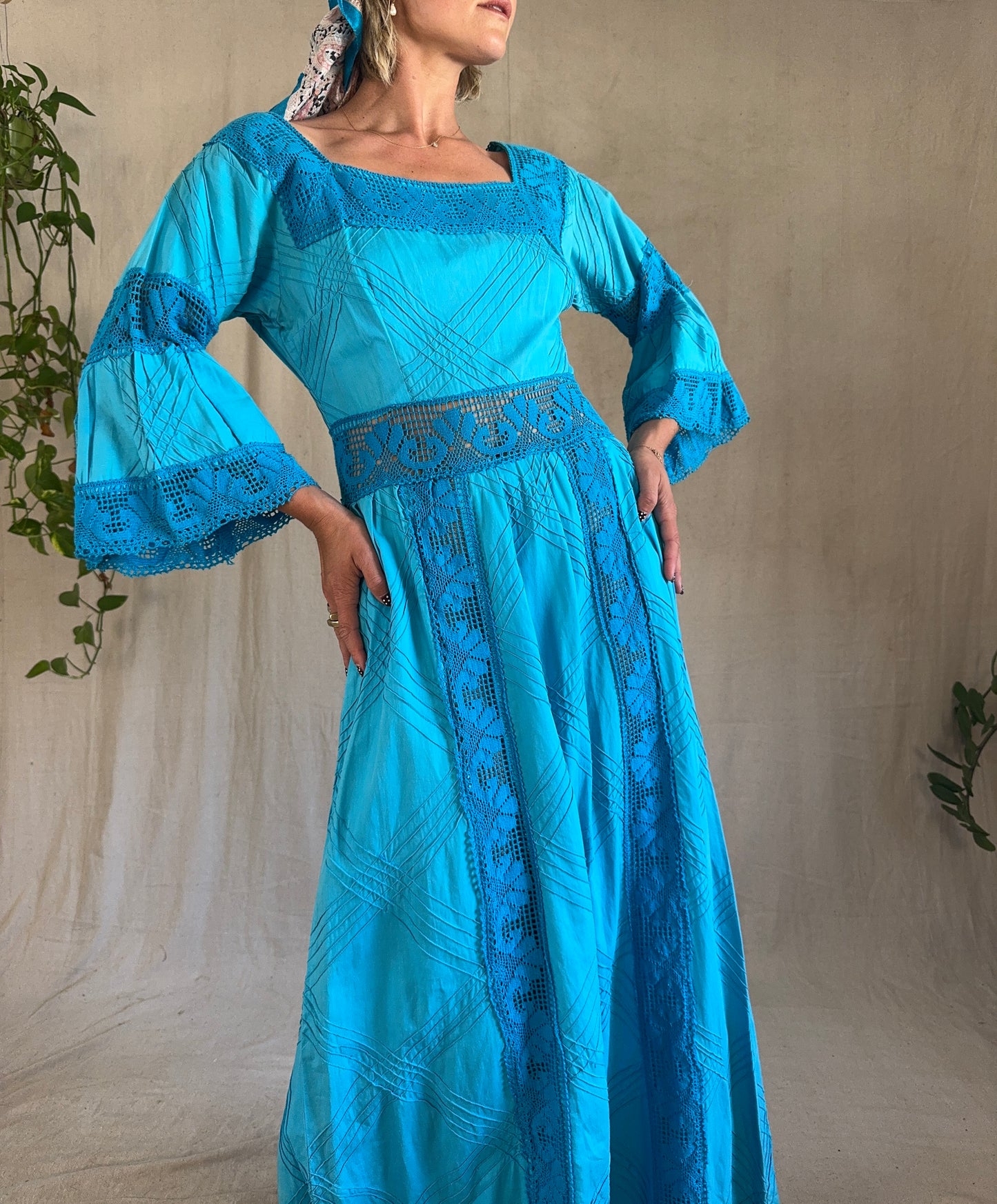 The Joanie 1970s Mexican Cotton Dress