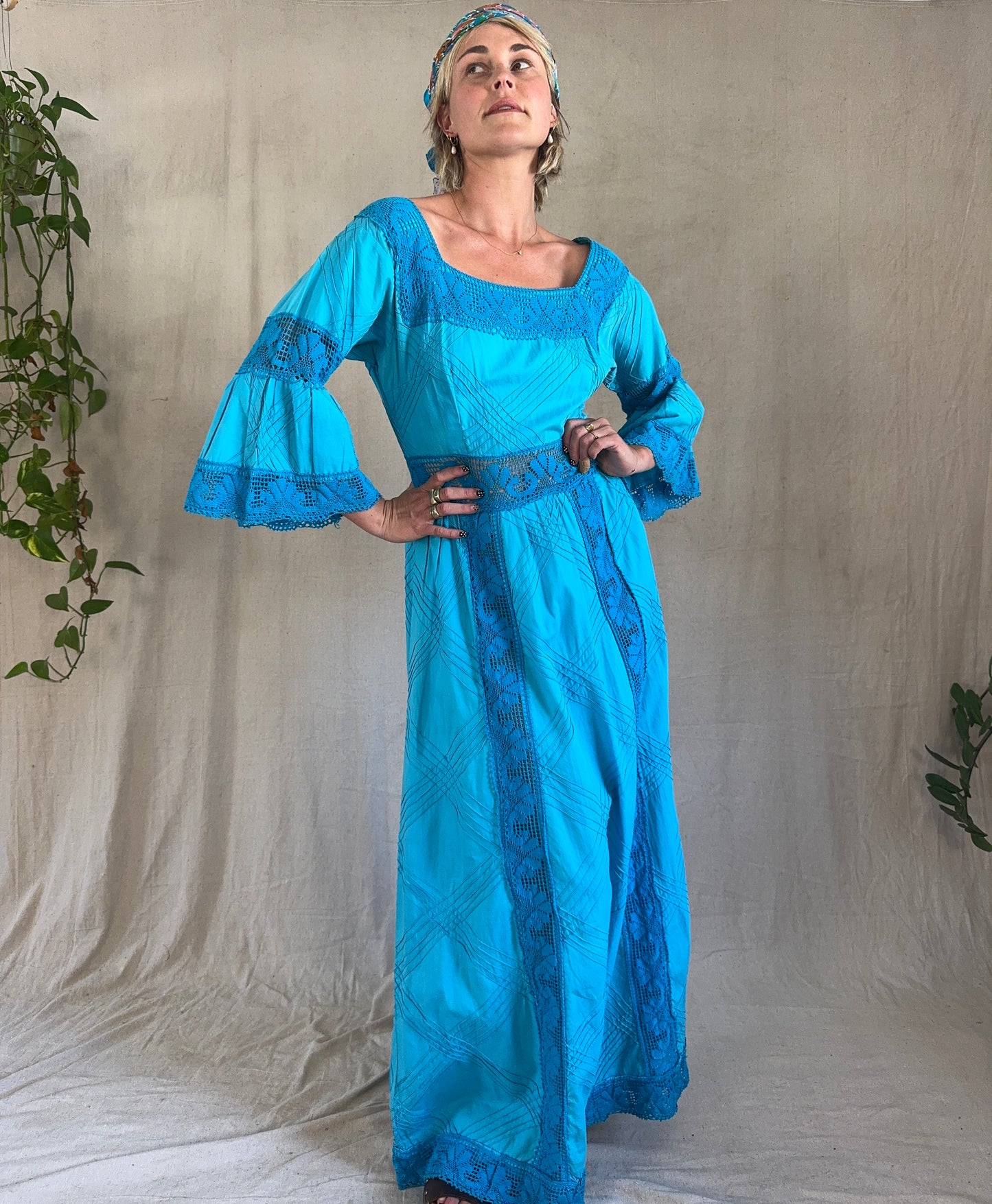 The Joanie 1970s Mexican Cotton Dress