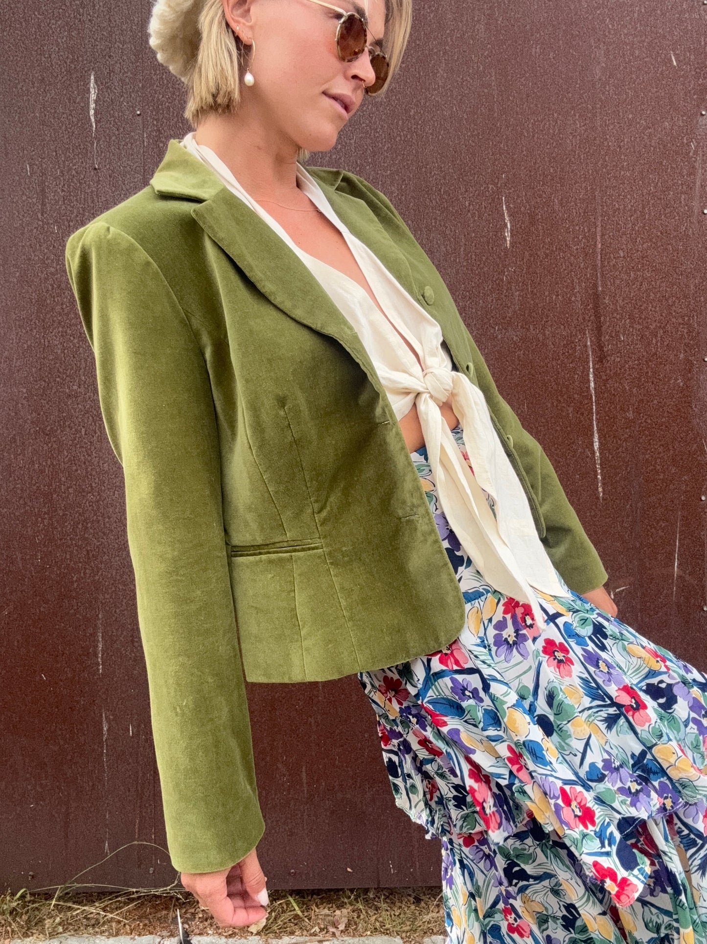 The Sylvie 1990s Velvet Blazer