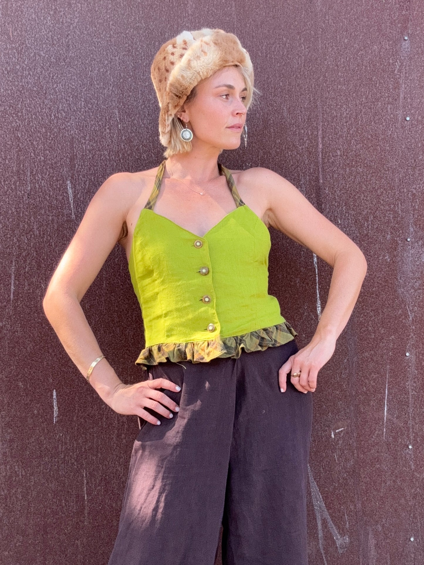 The Emilia 1990s Linen Halter Top