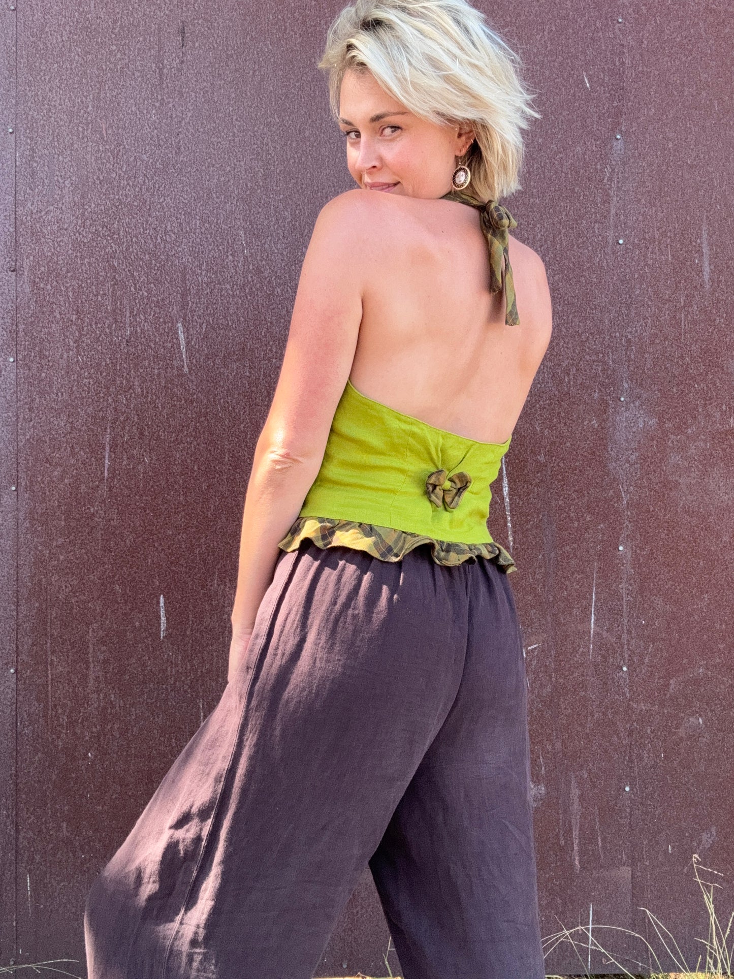 The Emilia 1990s Linen Halter Top