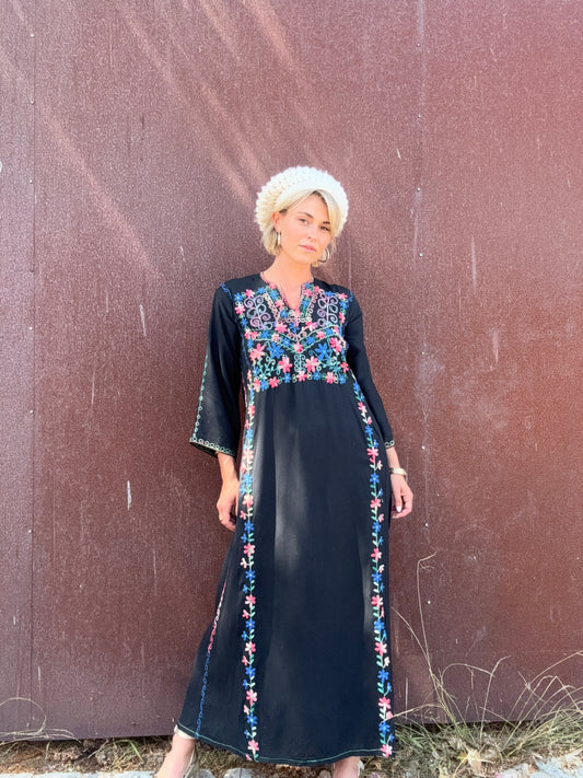 The Gracie 1970s Handmade Hand-Embroidered Dress