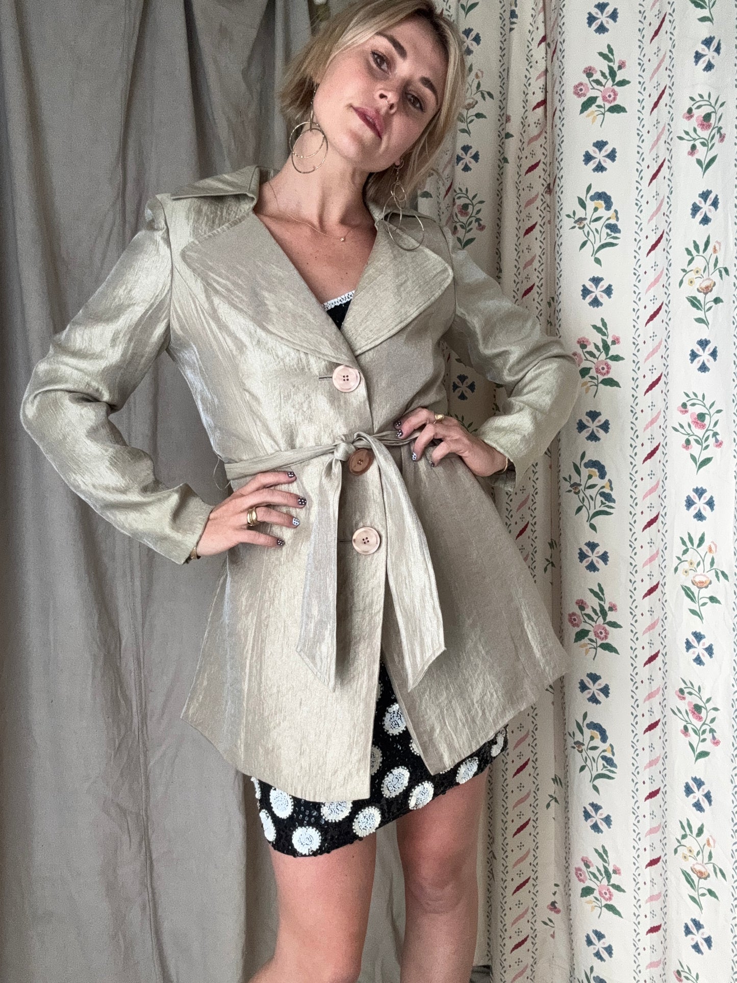The Evangeline 1990s Shimmer Coat