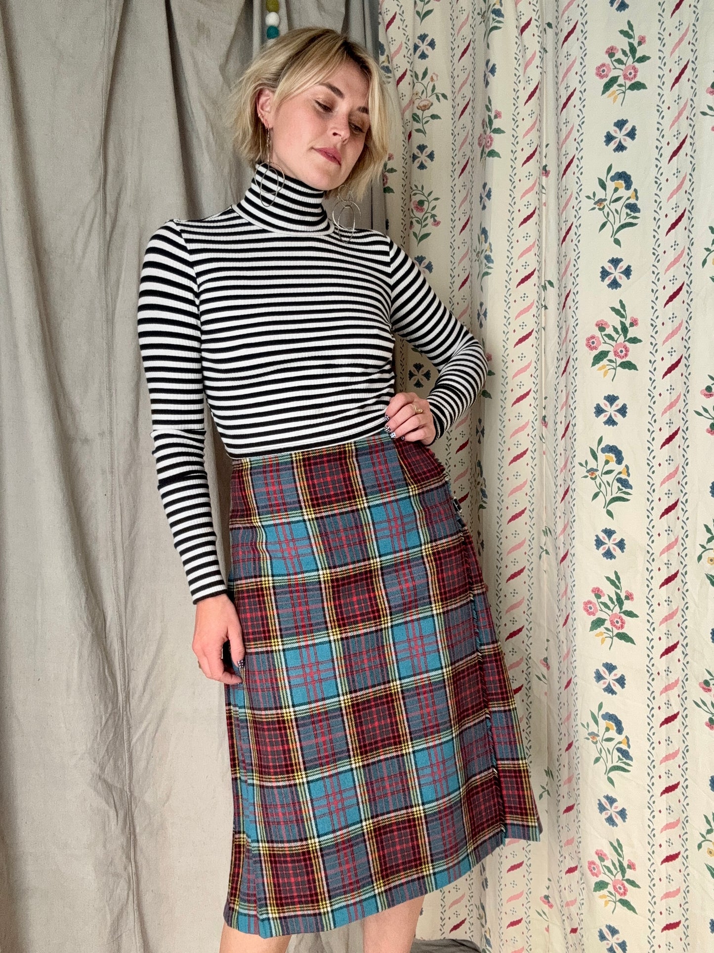 The Eileen 1970s Tartan Wool Skirt