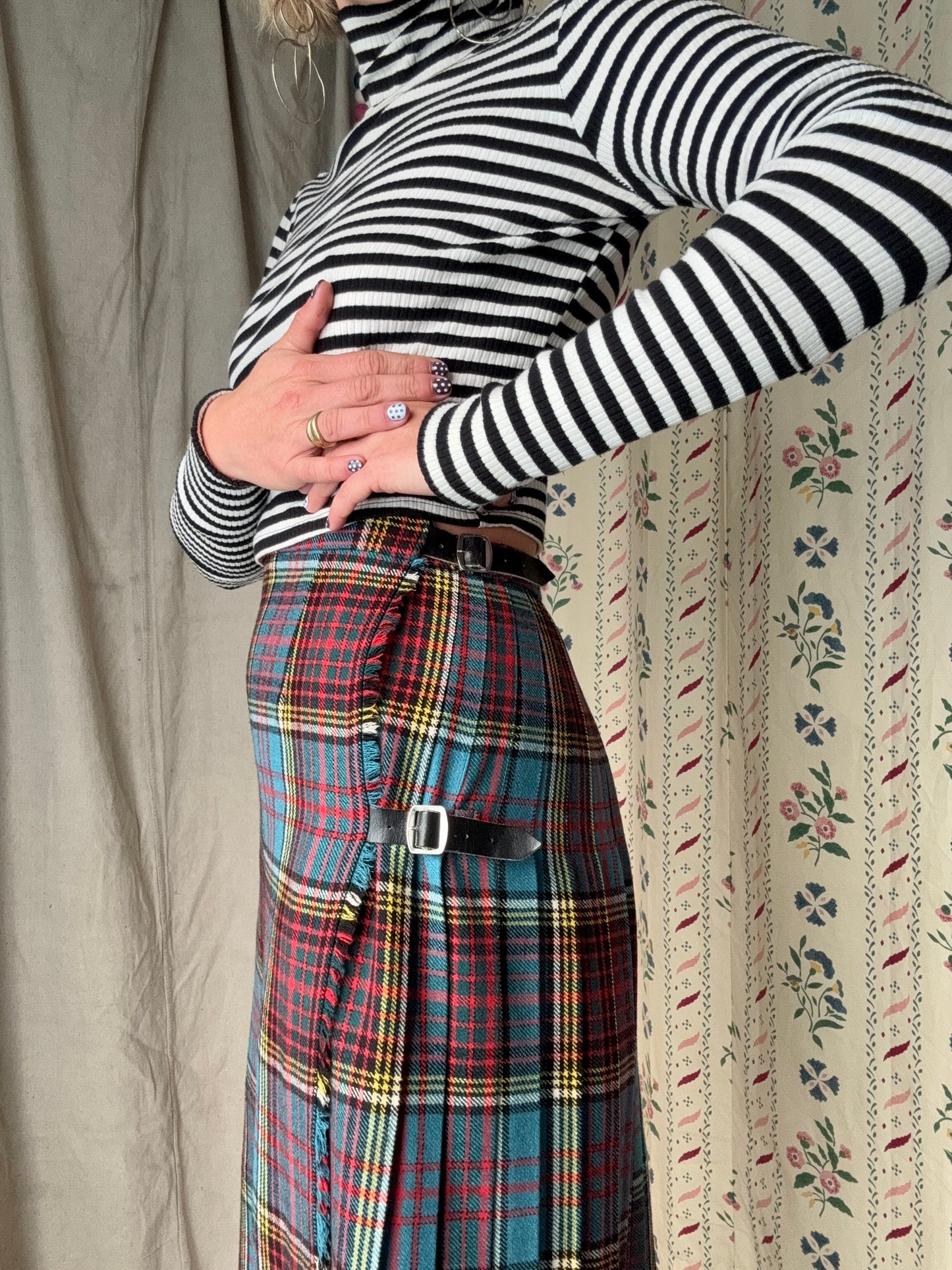 The Eileen 1970s Tartan Wool Skirt
