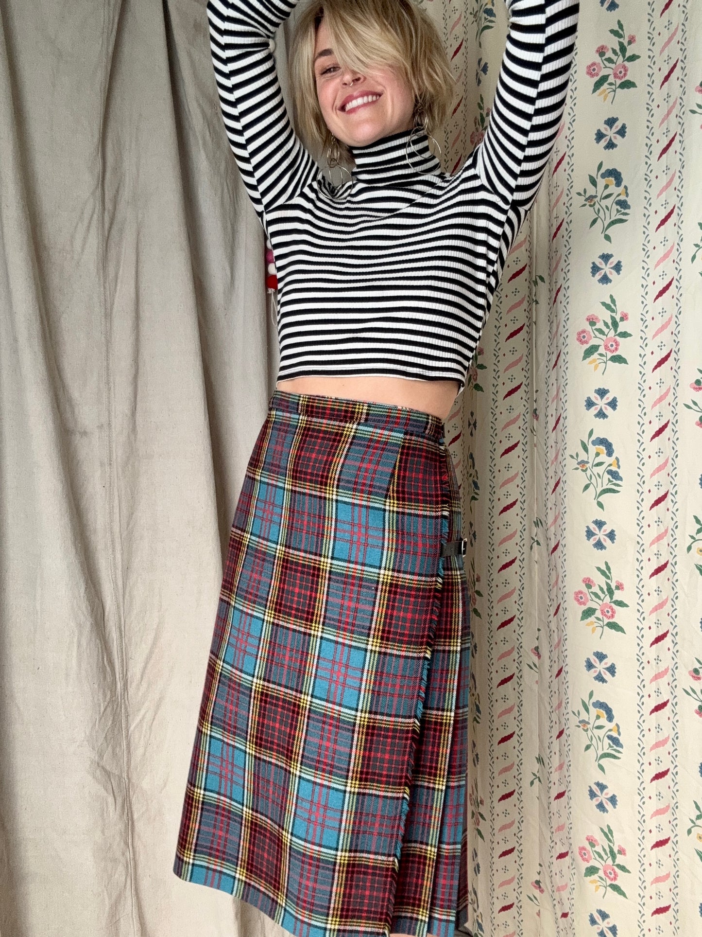 The Eileen 1970s Tartan Wool Skirt