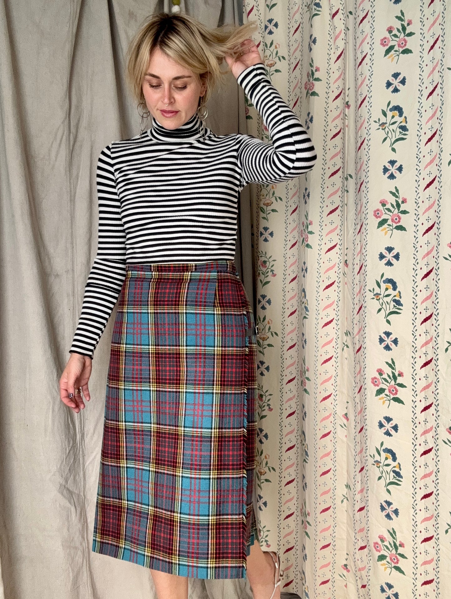 The Eileen 1970s Tartan Wool Skirt