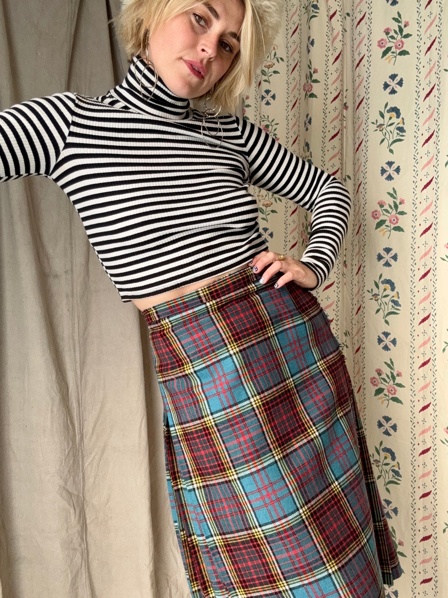 The Eileen 1970s Tartan Wool Skirt