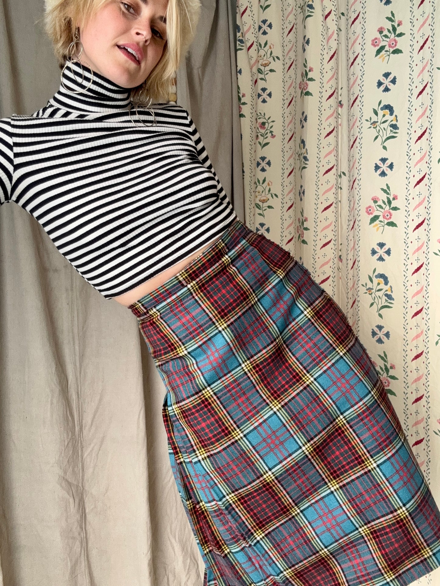The Eileen 1970s Tartan Wool Skirt