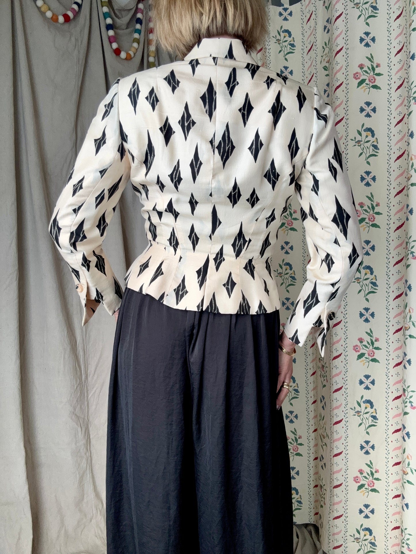 The Bullocks 1950s Cropped Silk Blazer