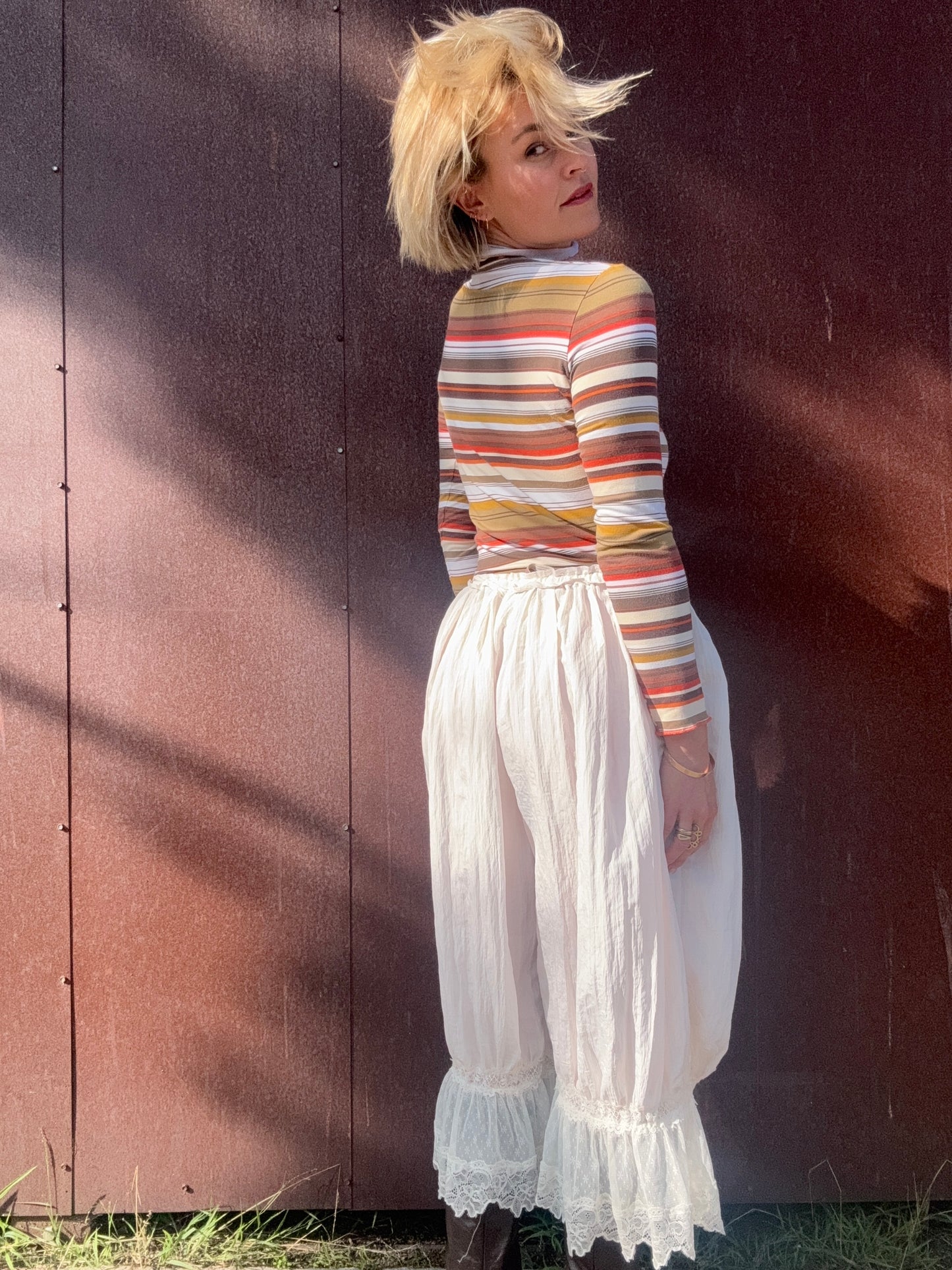 The Lorenza 1990s Striped Turtleneck