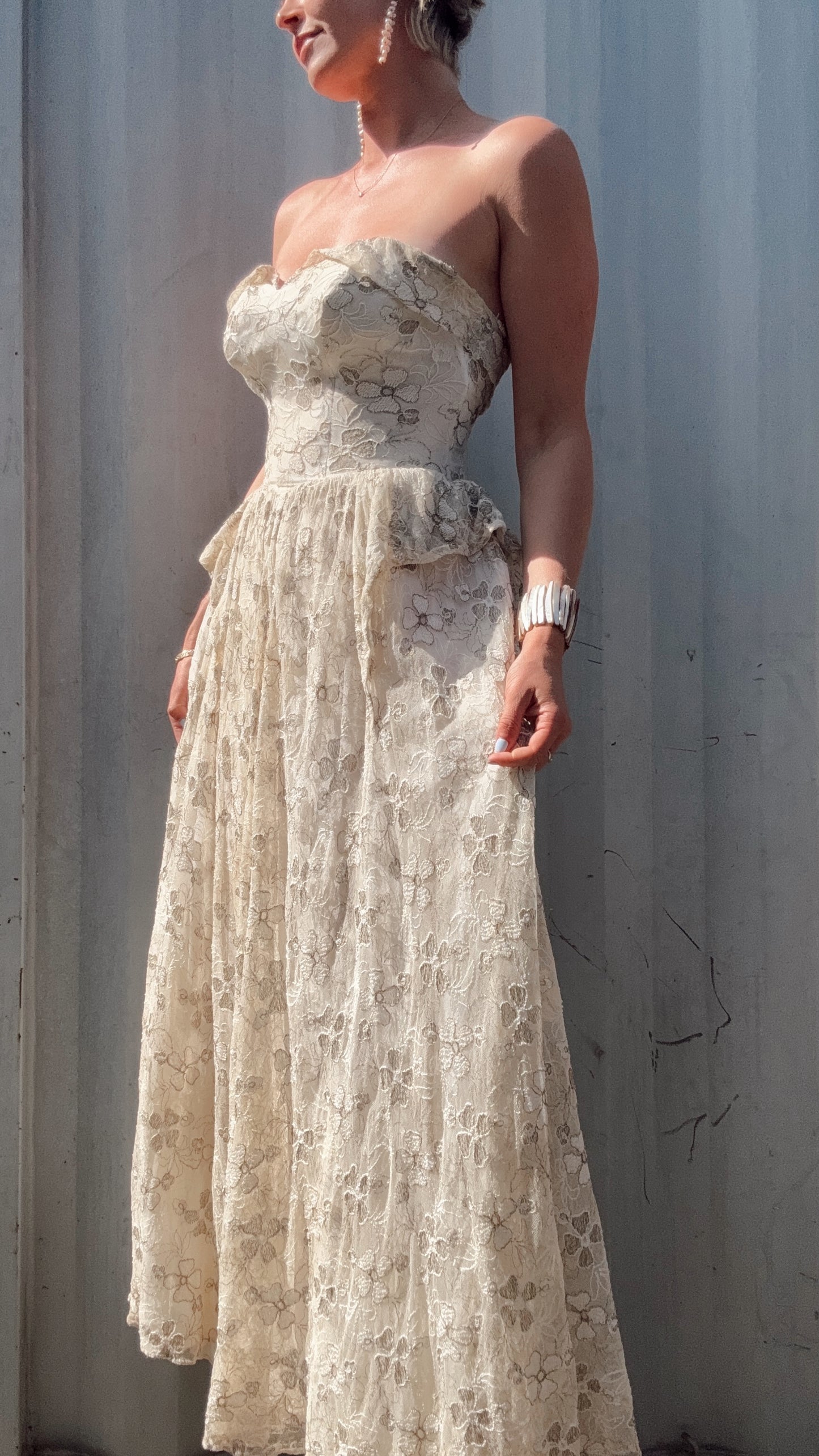 The Valentina 1970s Lace Dress